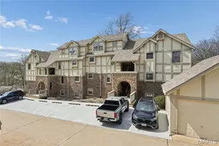 2303 Yosemite Park Ct Ct, Maryland Heights, MO 63043 - Photo 4