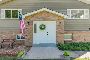 1209 Woodcrest Ln, Hazelwood, MO 63042 - Photo 2