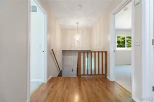 1209 Woodcrest Ln, Hazelwood, MO 63042 - Photo 4