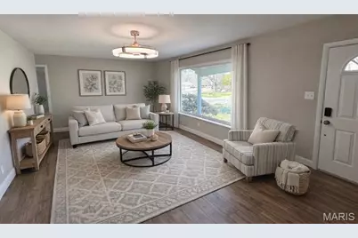 11072 Galaxy Drive, Maryland Heights, MO 63043 - Photo 2