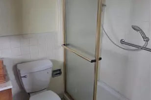 867 Greenshire Ct, Saint Louis, MO 63130 - Photo 22