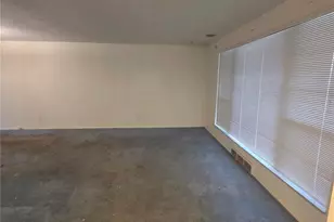 867 Greenshire Ct, Saint Louis, MO 63130 - Photo 6