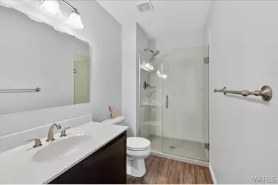 11934 Autumn Lakes Drive, Maryland Heights, MO 63043 - Photo 16