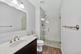 11934 Autumn Lakes Dr, Maryland Heights, MO 63043 - Photo 16