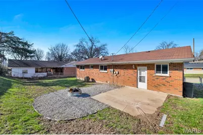 10508 Scotland Drive, Saint Louis, MO 63114 - Photo 36