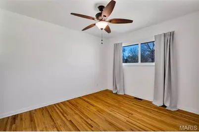 10508 Scotland Drive, Saint Louis, MO 63114 - Photo 22