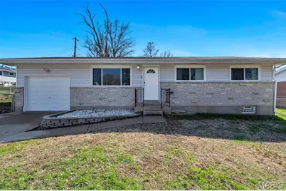 10508 Scotland Drive, Saint Louis, MO 63114 - Photo 1