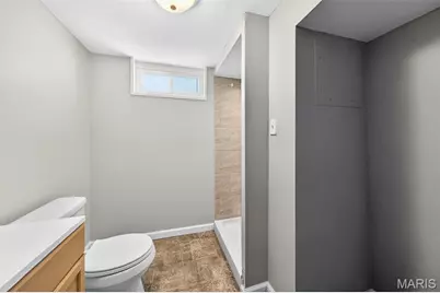 460 Wren Drive, Florissant, MO 63031 - Photo 24