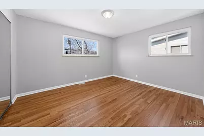 460 Wren Drive, Florissant, MO 63031 - Photo 14