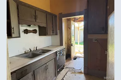 718 E Main Street, Richland, MO 65556 - Photo 8