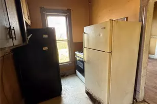 718 E Main St, Richland, MO 65556 - Photo 6