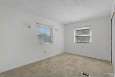 177 Highway M, Villa Ridge, MO 63089 - Photo 14