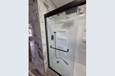 1825 Ashby Road, Saint Louis, MO 63114 - Photo 14