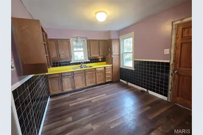 1825 Ashby Road, Saint Louis, MO 63114 - Photo 8