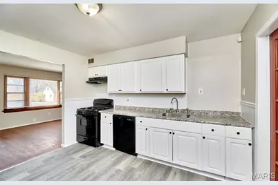1209 Redman Boulevard, Saint Louis, MO 63138 - Photo 8