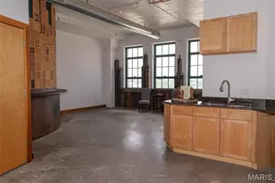 701 N 15th St, Saint Louis, MO 63103 - Photo 6