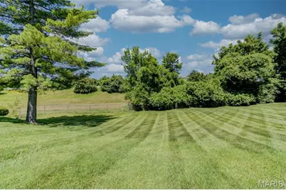 12069 Autumn Lakes Drive, Maryland Heights, MO 63043 - Photo 2