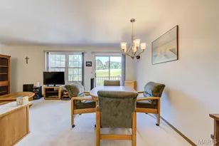 12069 Autumn Lakes Dr, Maryland Heights, MO 63043 - Photo 12