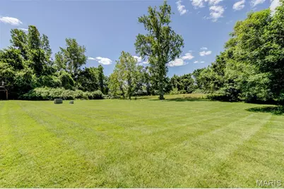 12069 Autumn Lakes Drive, Maryland Heights, MO 63043 - Photo 4