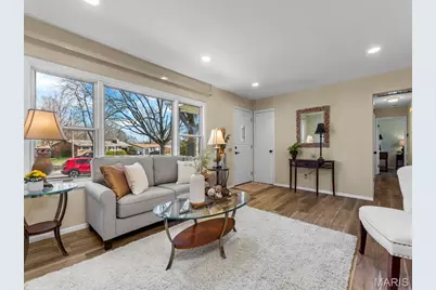 642 Laven Del Lane, Kirkwood, MO 63122 - Photo 4