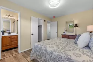 642 Laven Del Ln, Kirkwood, MO 63122 - Photo 16