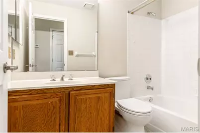 3126 Autumn Trace Drive, Maryland Heights, MO 63043 - Photo 20