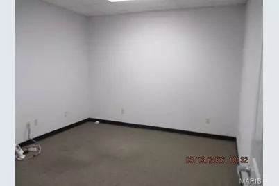 7 Progress Parkway, Union, MO 63084 - Photo 4