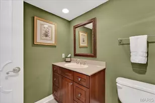 900 S Hanley Rd, Clayton, MO 63105 - Photo 14