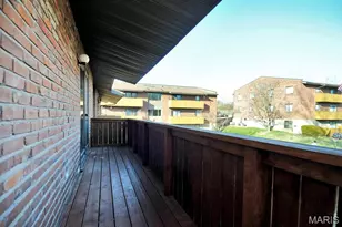 1190 Calley Dr, Saint Louis, MO 63125 - Photo 30