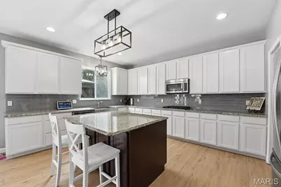 1232 Cashmere Lane, Saint Peters, MO 63376 - Photo 8