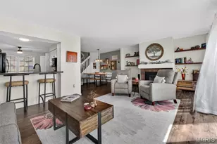 3116 Autumn Shores Dr, Maryland Heights, MO 63043 - Photo 8