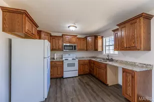 566 Co Rd 422, Poplar Bluff, MO 63901 - Photo 8