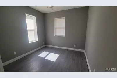 1389 Hamilton Avenue, Saint Louis, MO 63112 - Photo 10