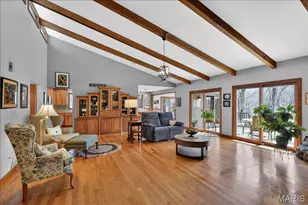 19463 Babler Forest Rd, Chesterfield, MO 63005 - Photo 6