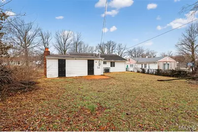 7809 Ellington Drive, Saint Louis, MO 63121 - Photo 8