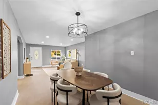 3221 Suncrest Ave, Saint Louis, MO 63114 - Photo 12