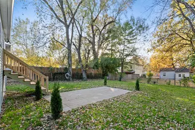 3221 Suncrest Avenue, Saint Louis, MO 63114 - Photo 22