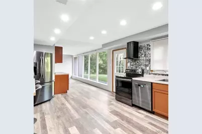 12215 Spanish Boulevard, Saint Louis, MO 63138 - Photo 14