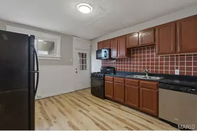 3322 N Hanley Road, Saint Louis, MO 63121 - Photo 4