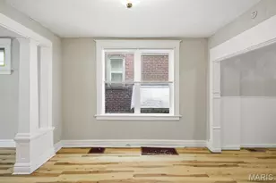 3322 N Hanley Rd, Saint Louis, MO 63121 - Photo 10