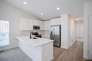 1037 Vardon Mdws Dr, Union, MO 63084 - Photo 8