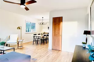 9932 Heatherton Dr, Saint Louis, MO 63123 - Photo 8