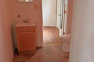 567 N Lakeshore Dr, Bismarck, MO 63624 - Photo 2