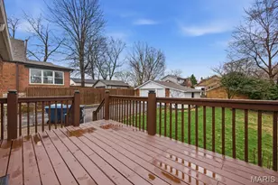 8016 Wynwood Dr, Saint Louis, MO 63123 - Photo 12