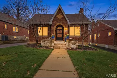 8016 Wynwood Drive, Saint Louis, MO 63123 - Photo 1