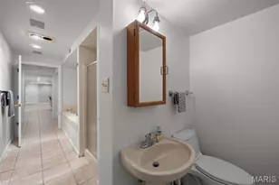 29 Summerhill Ln, Town and Country, MO 63017 - Photo 58