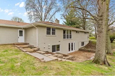 26 Castle Drive, Florissant, MO 63034 - Photo 36