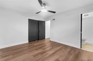 26 Castle Dr, Florissant, MO 63034 - Photo 24