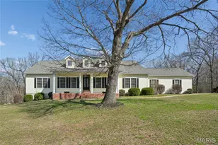 474 Huntington Trails Dr, Festus, MO 63028 - Photo 2