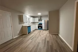 406 Maiden Ln, Cuba, MO 65453 - Photo 6